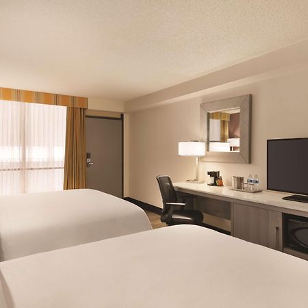 Radisson Hotel Lenexa Overland Park Esterno foto