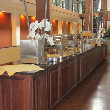 Radisson Hotel Lenexa Overland Park Esterno foto