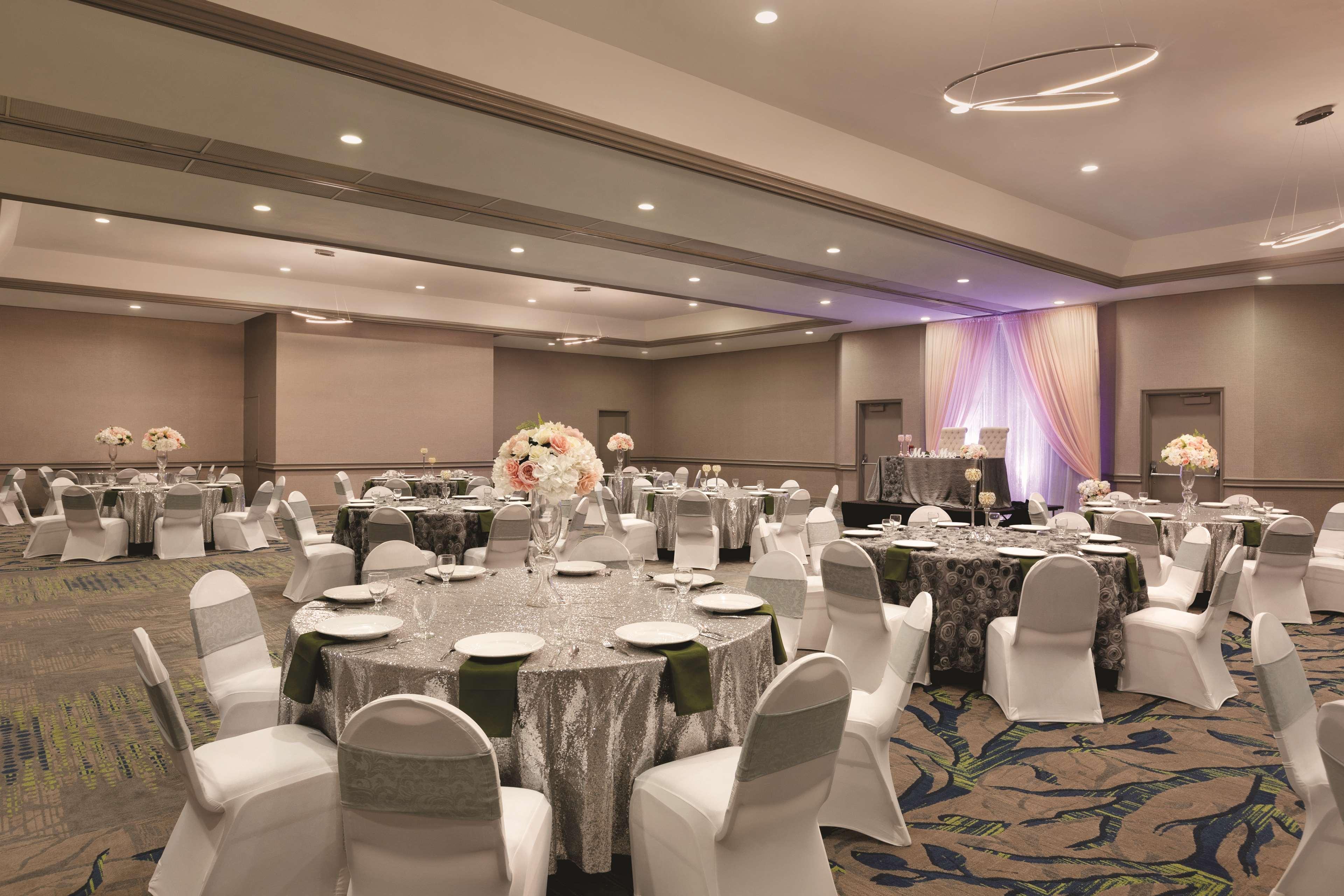 Radisson Hotel Lenexa Overland Park Esterno foto
