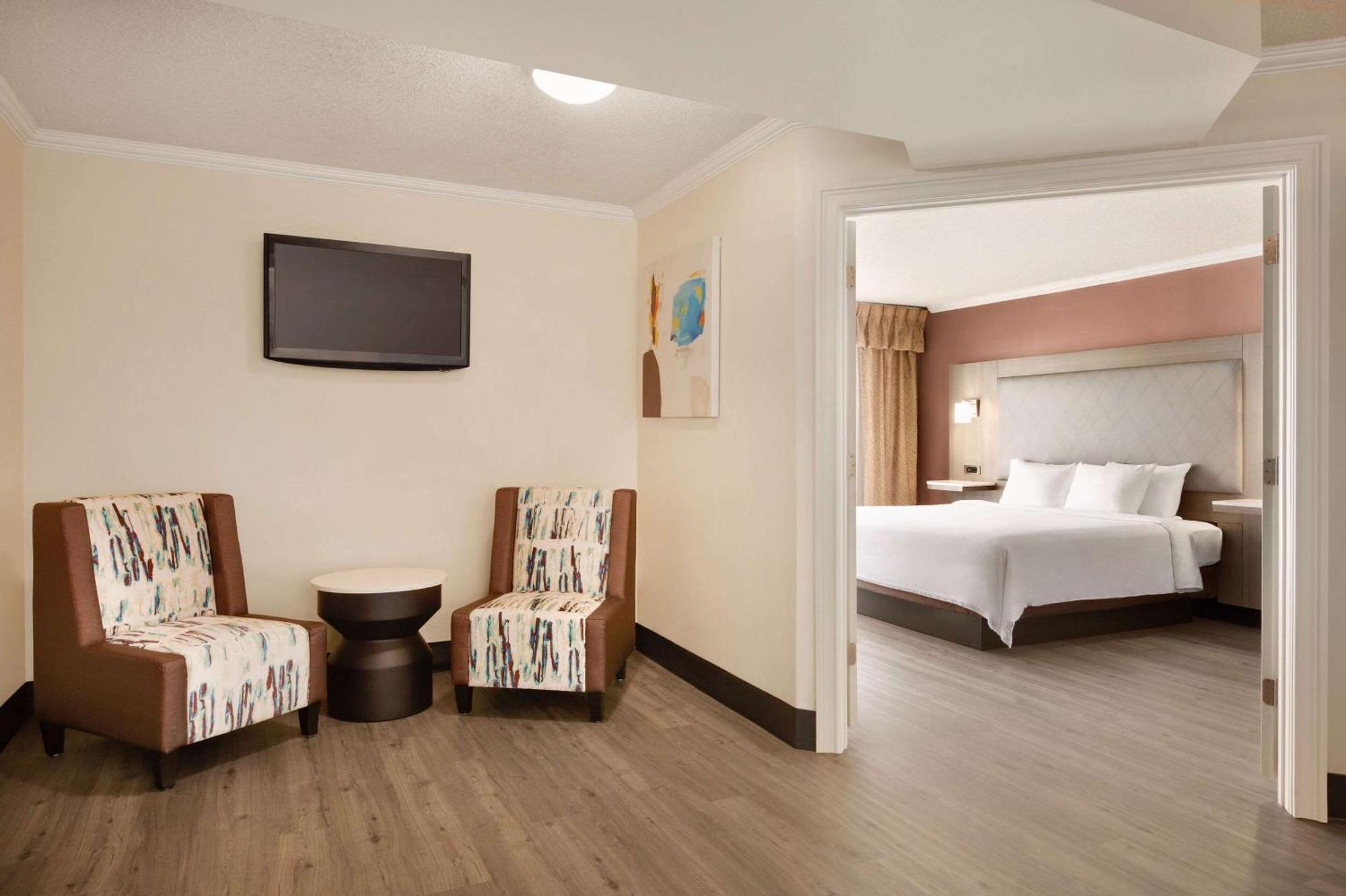 Radisson Hotel Lenexa Overland Park Esterno foto