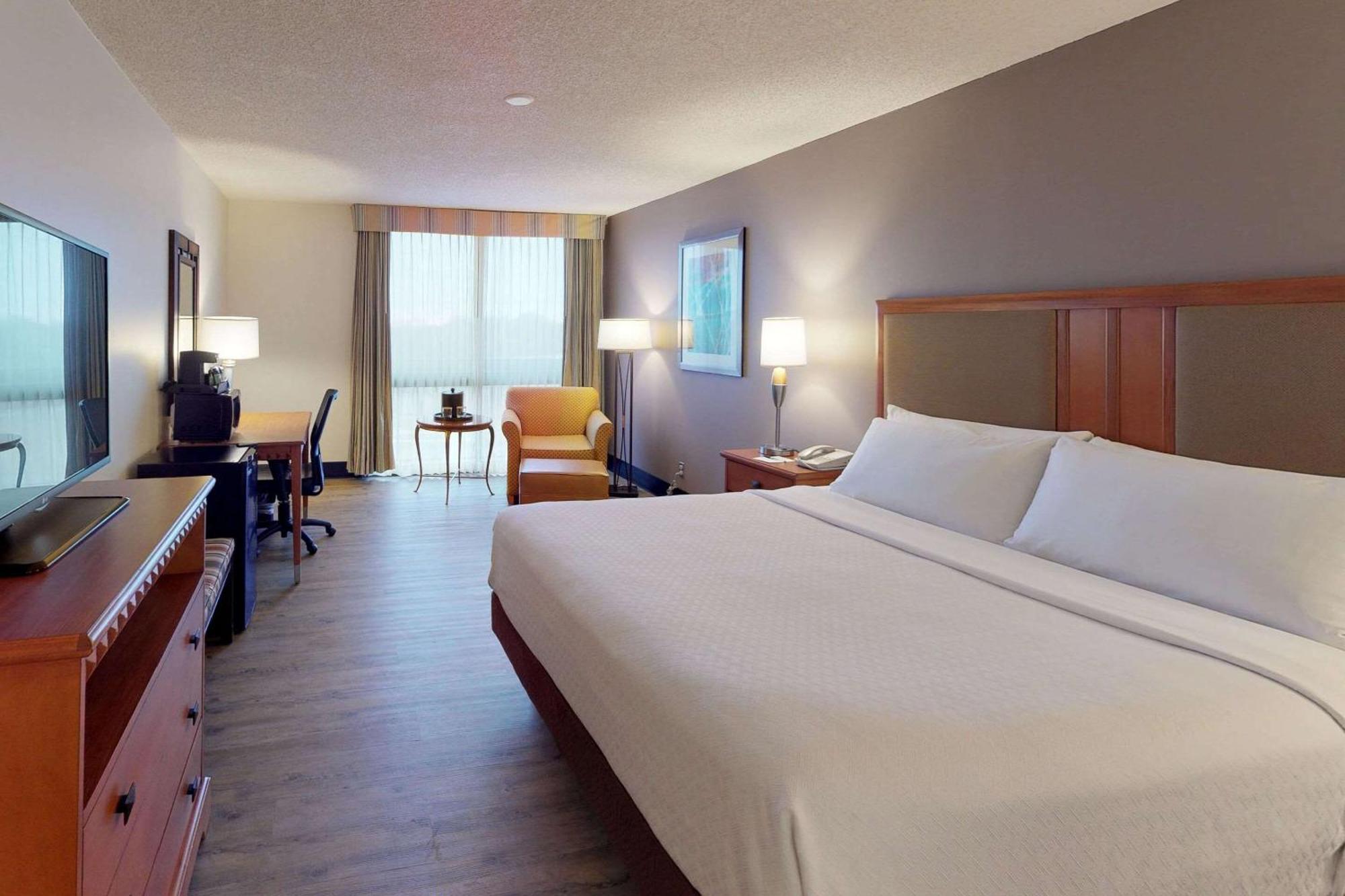 Radisson Hotel Lenexa Overland Park Esterno foto
