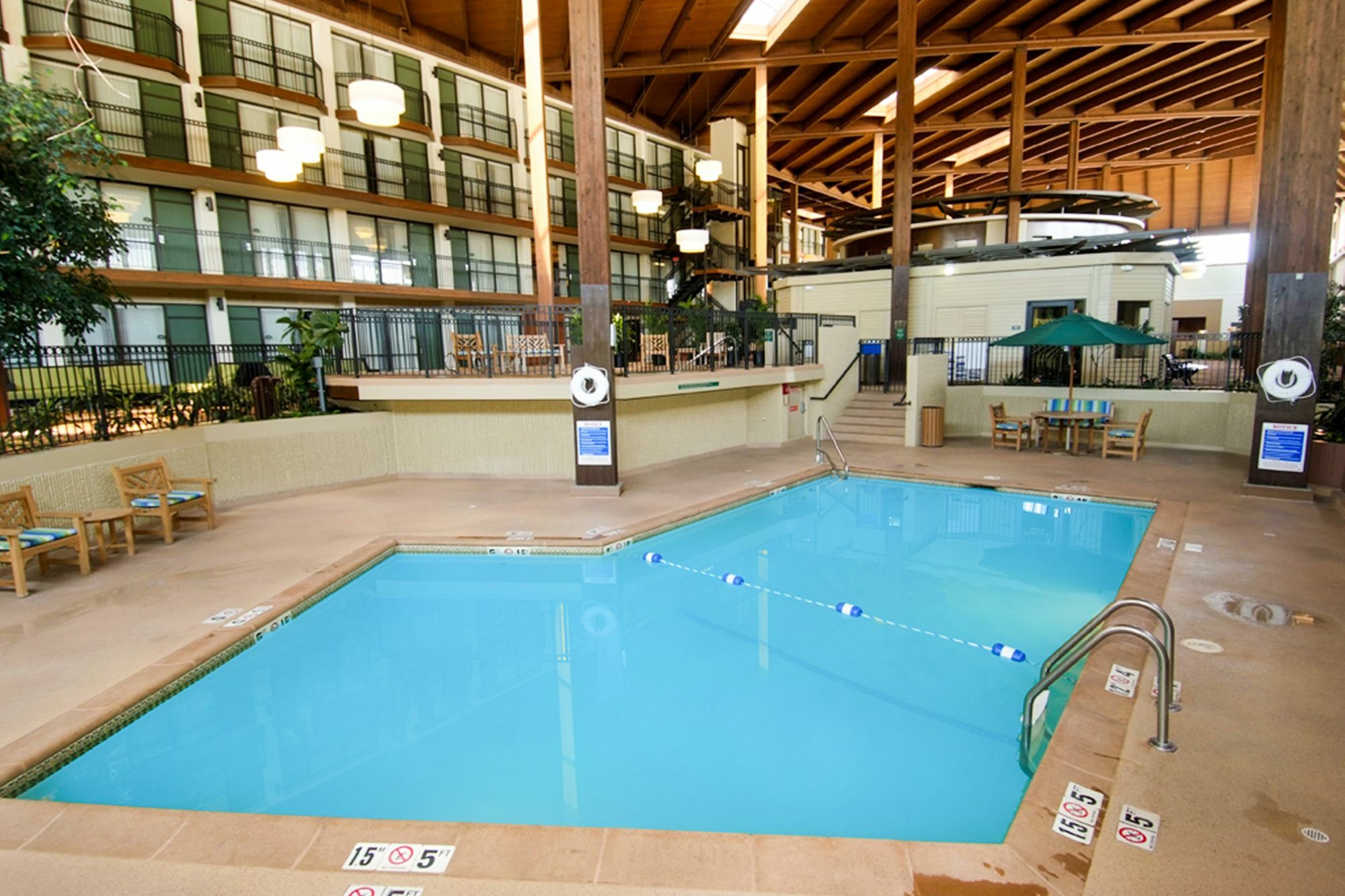 Radisson Hotel Lenexa Overland Park Esterno foto